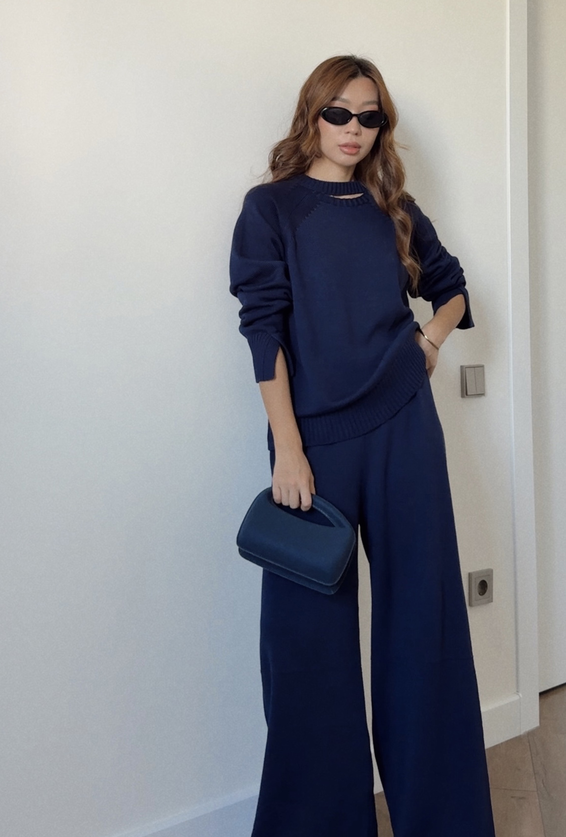 Синій в'язаний костюм —  120610. Maritel. Зображення 2