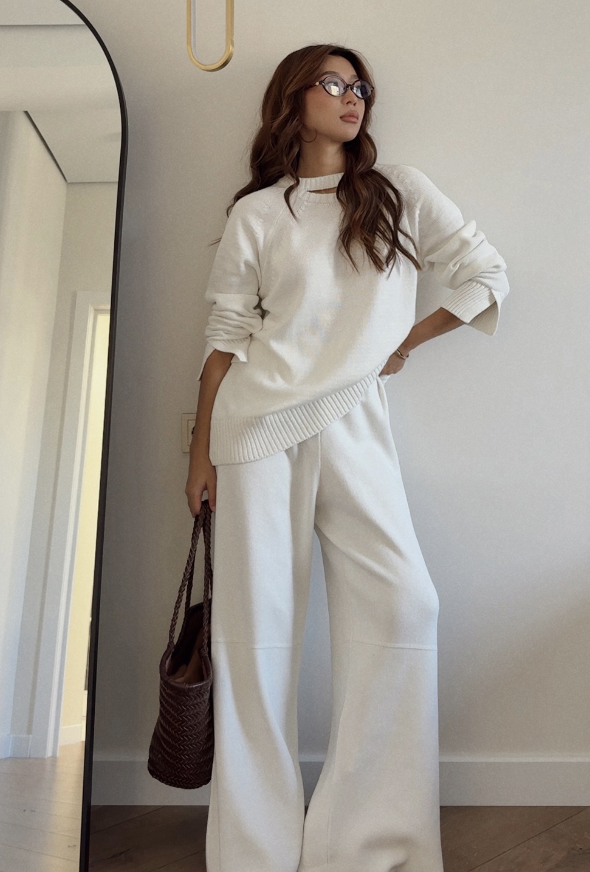 Молочний в'язаний костюм —  205886. Maritel. Зображення 2