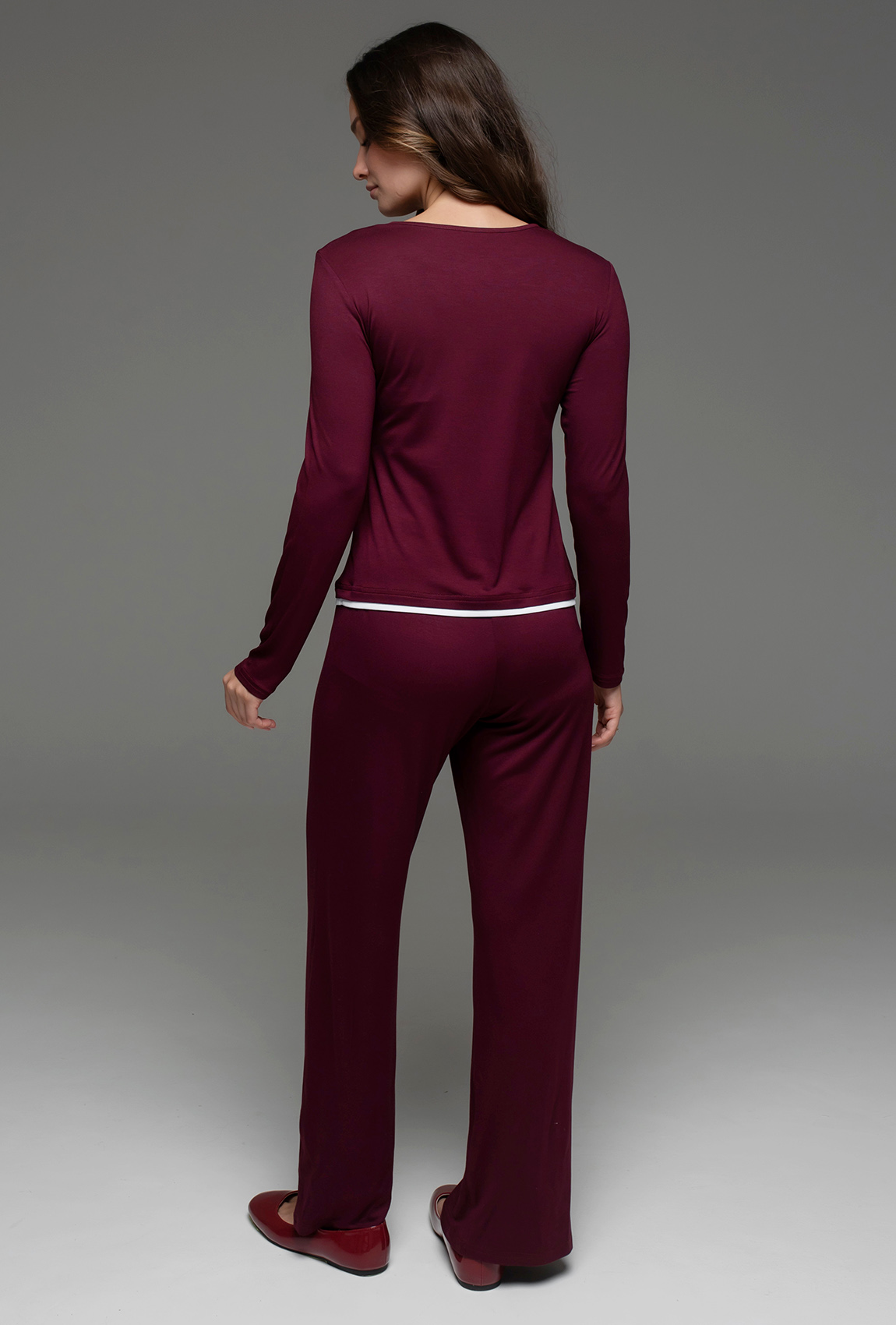 Вишневый вискозный костюм —  213542. Maritel. Изображенние 2