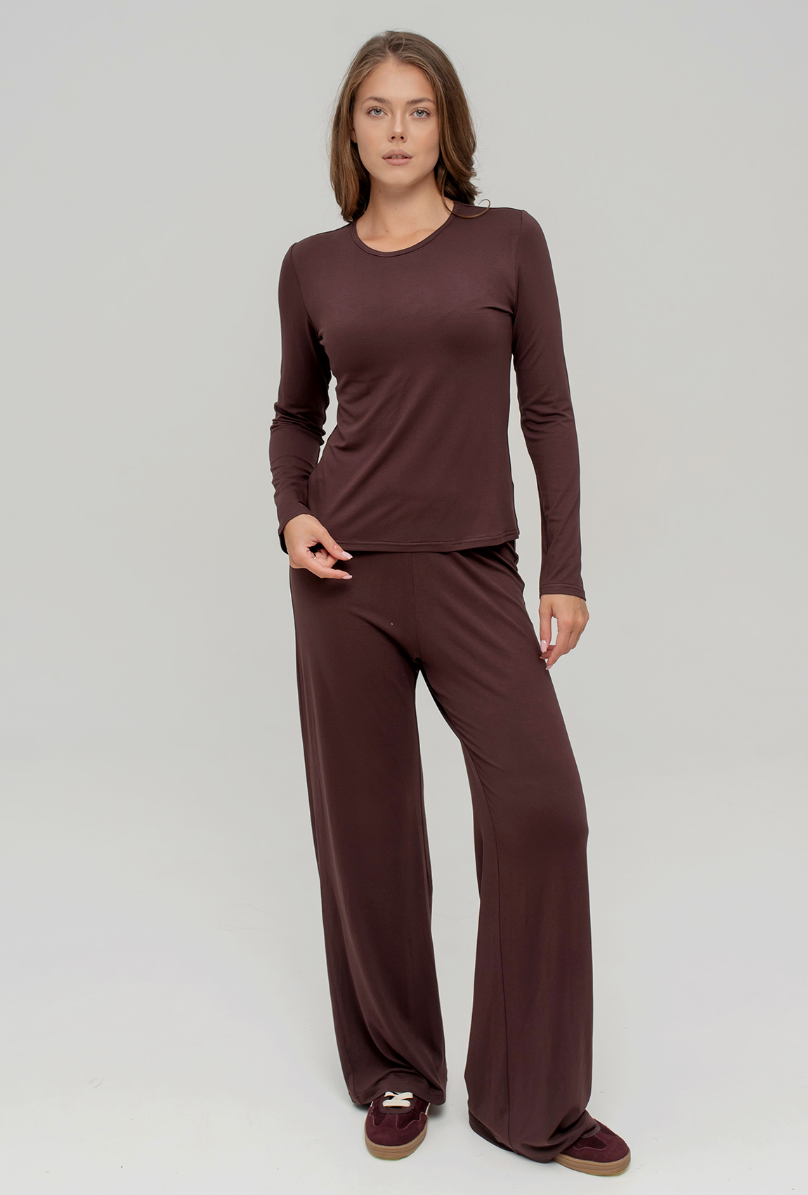 Шоколадный вискозный костюм —  801059. Maritel