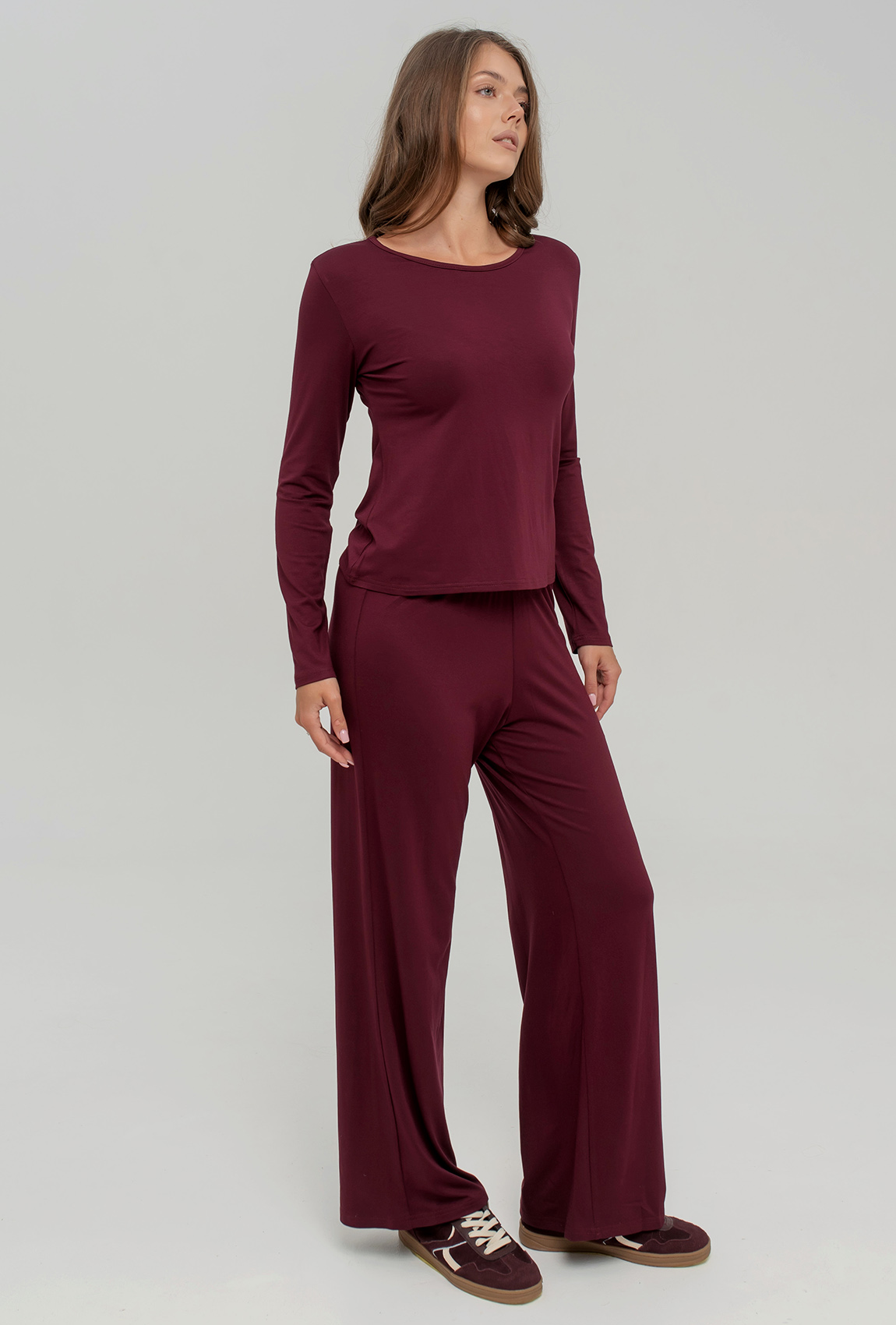 Вишневый вискозный костюм —  809470. Maritel. Изображенние 1