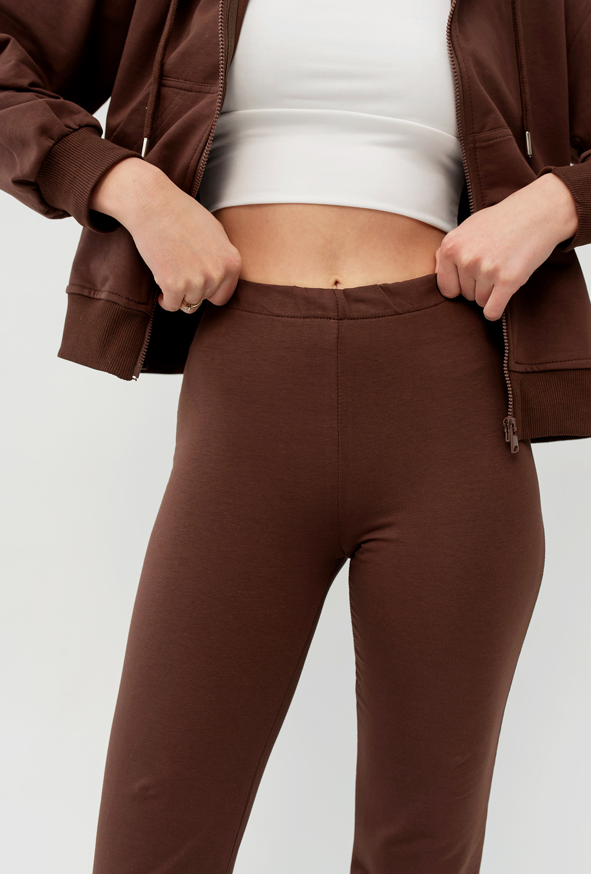 Шоколадный костюм двунитка —  673112. Maritel. Изображенние 6