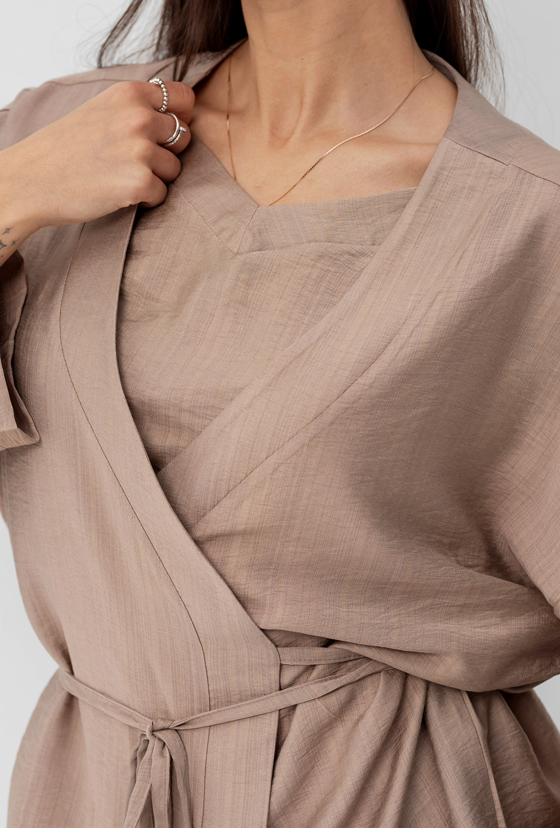 Бежевый костюм кимоно тройка —  517495. Maritel. Изображенние 3