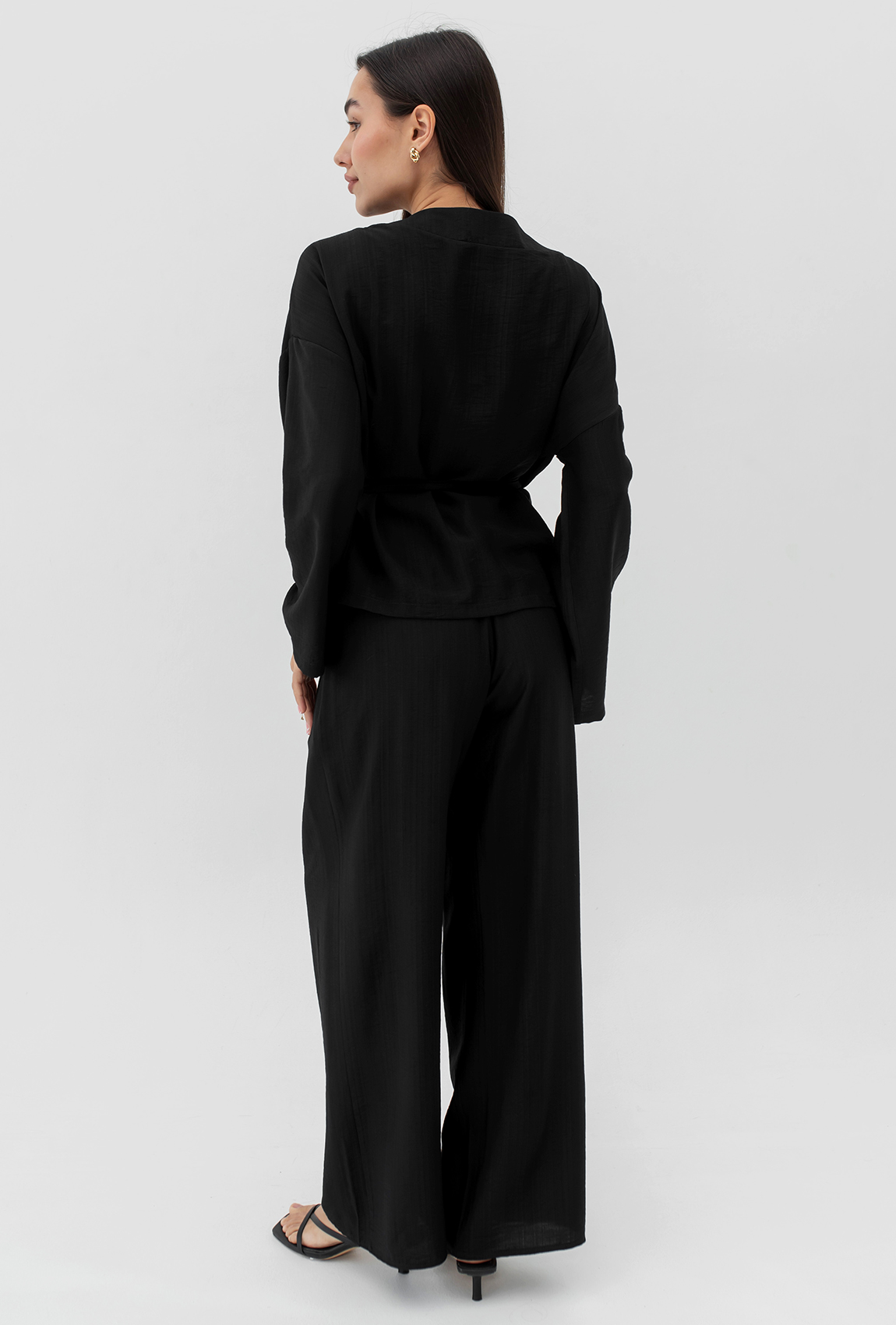 Черный костюм кимоно тройка —  580120. Maritel. Изображенние 1