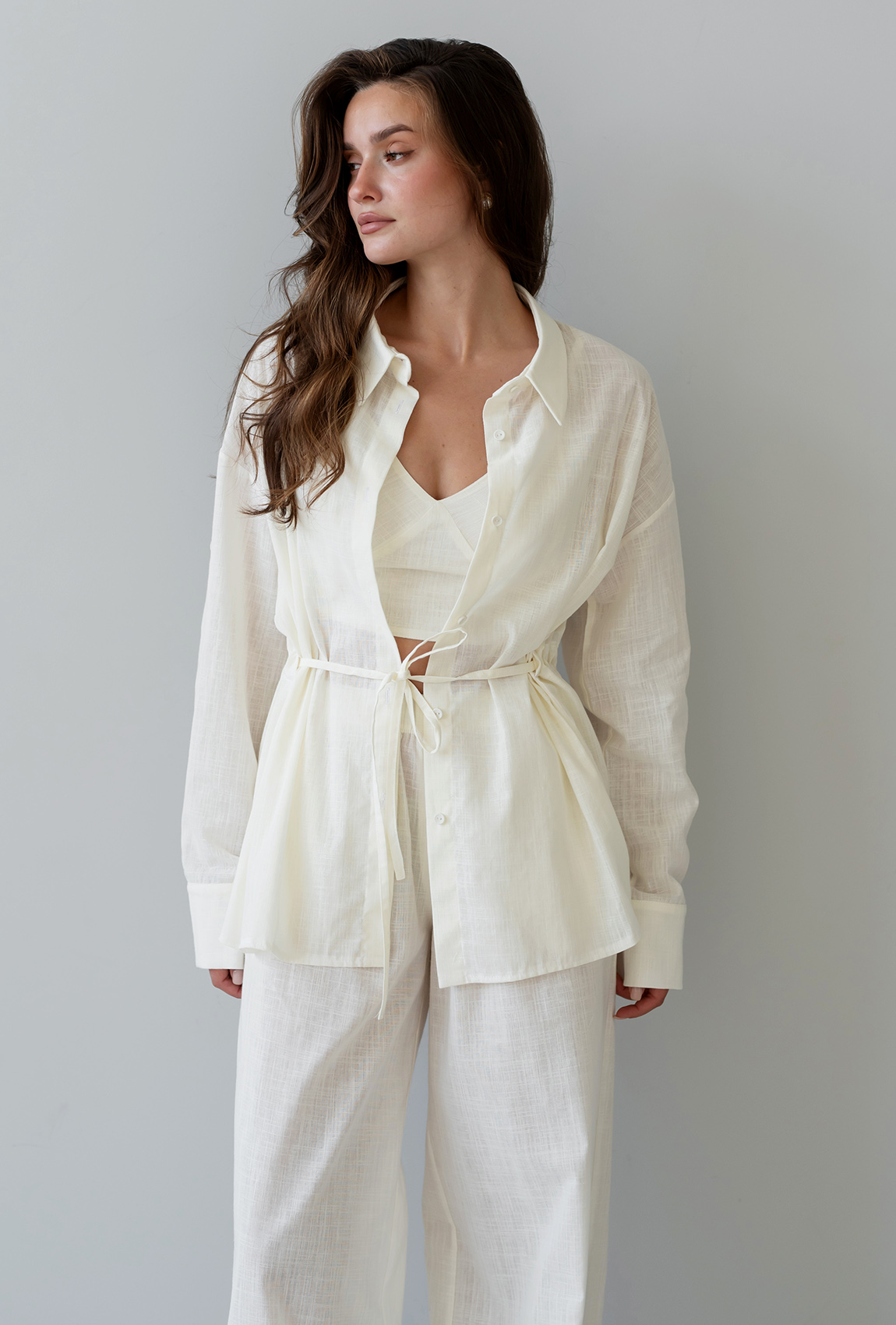 Молочный льняной костюм — 177601. Maritel. Изображенние 3 Молочный льняной костюм — 177601. Maritel. Изображенние 3