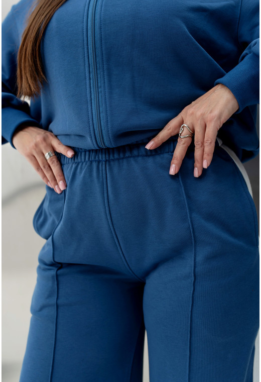 Костюм петля з лампасами колір джинс — 184741. Maritel. Зображення 6 Костюм петля з лампасами колір джинс — 184741. Maritel. Зображення 6