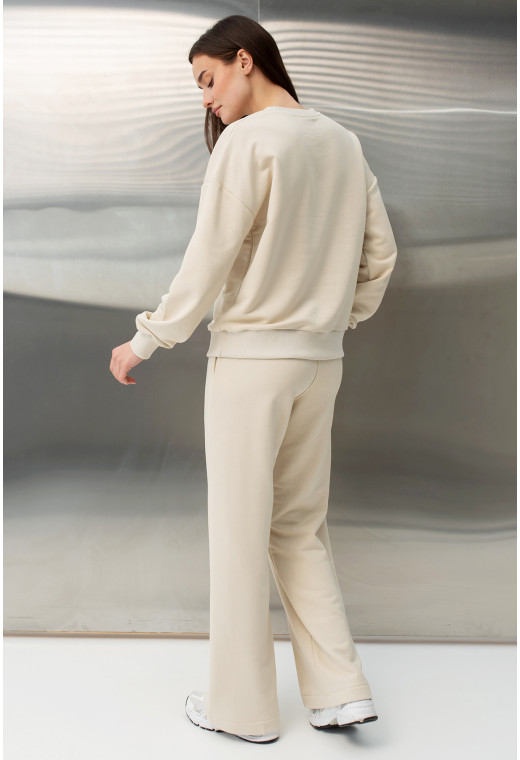 Бежевий костюм петля з мисом — 103490. Maritel. Зображення 6 Бежевий костюм петля з мисом — 103490. Maritel. Зображення 6