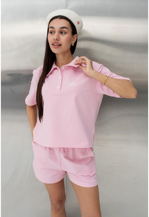 Розовый костюм поло с шортами — 429480. Maritel. Изображенние 5 Розовый костюм поло с шортами — 429480. Maritel. Изображенние 5