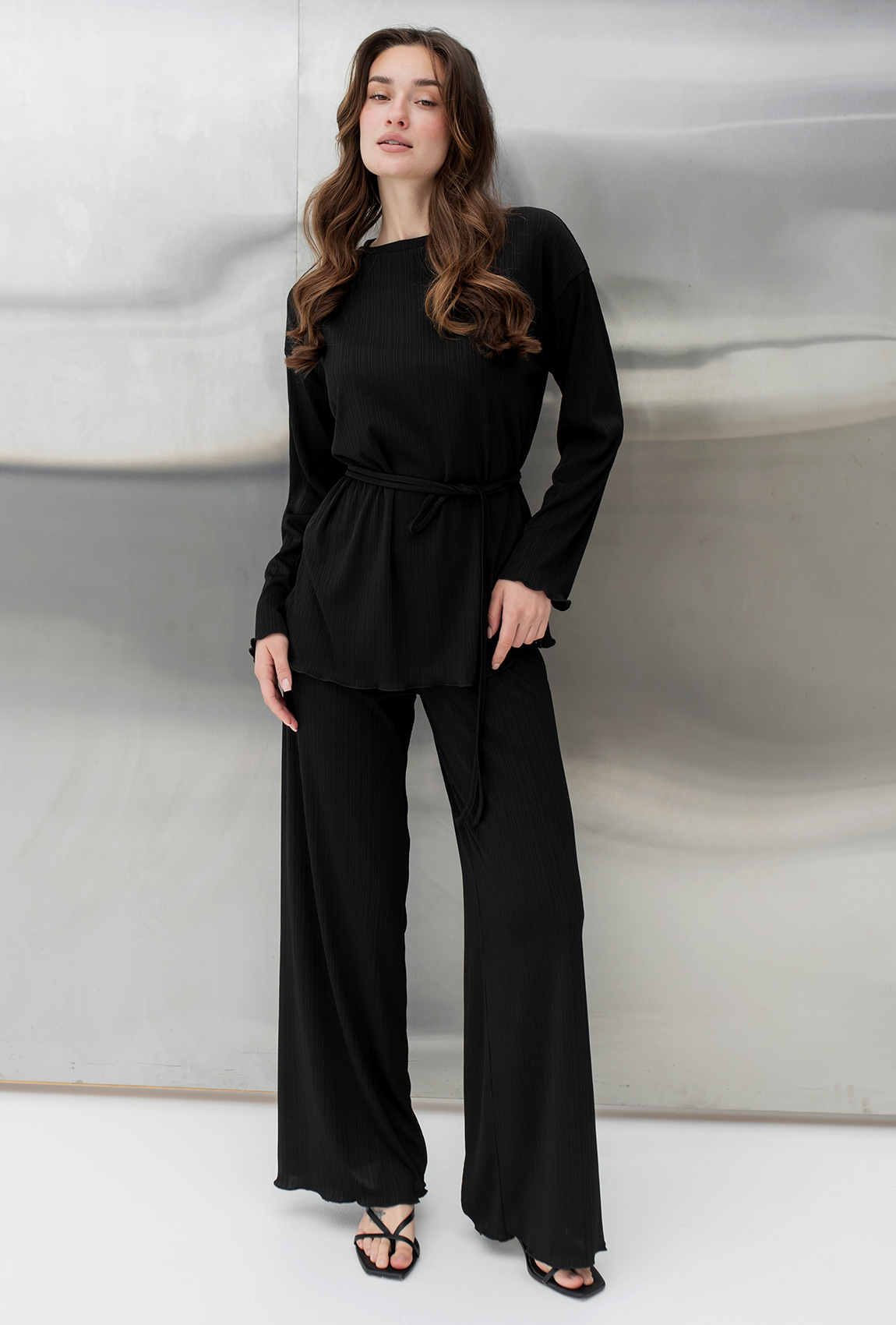 Чорний трикотажний костюм —  629489. Maritel Чорний трикотажний костюм —  629489. Maritel