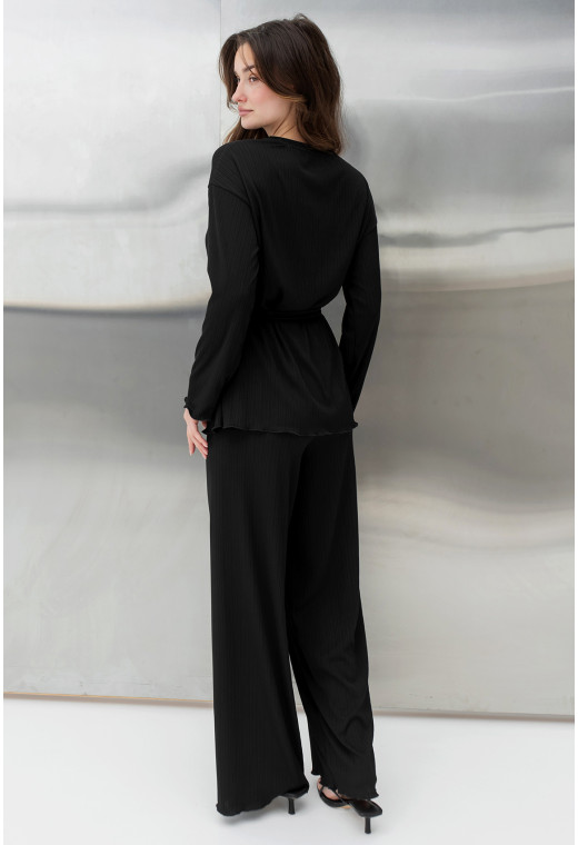 Чорний трикотажний костюм —  629489. Maritel. Зображення 2 Чорний трикотажний костюм —  629489. Maritel. Зображення 2
