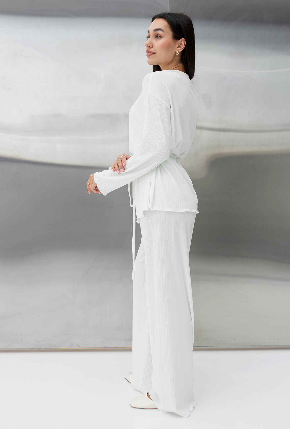 Молочный трикотажный костюм —  286451. Maritel. Изображенние 1