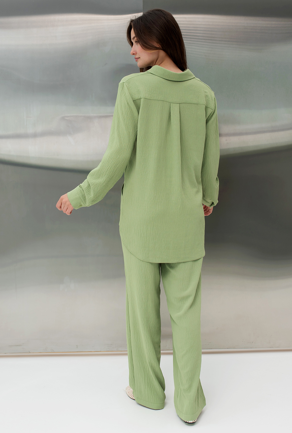 Оливковий костюм жатка —  963048. Maritel. Зображення 2