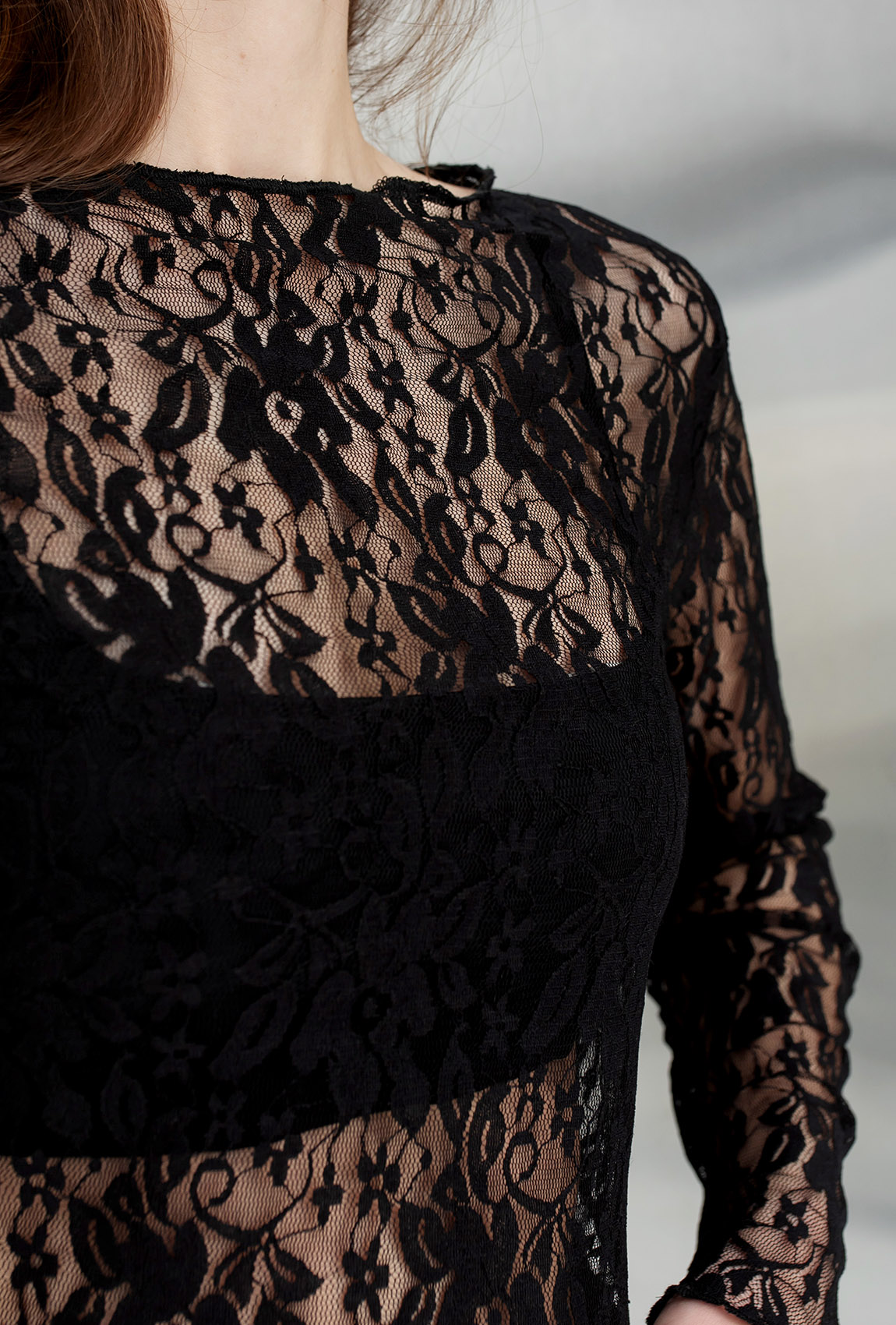 Черный гипюровый лонгслив —  613676. Maritel. Изображенние 4