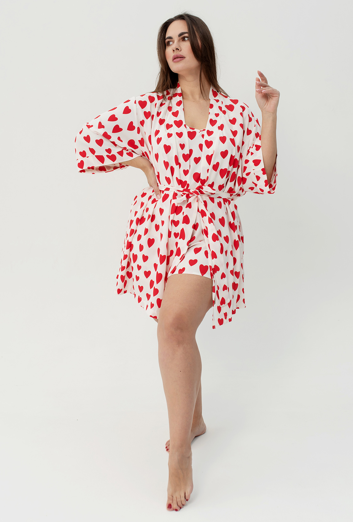 Белый халат в красное сердце —  328014. Maritel
