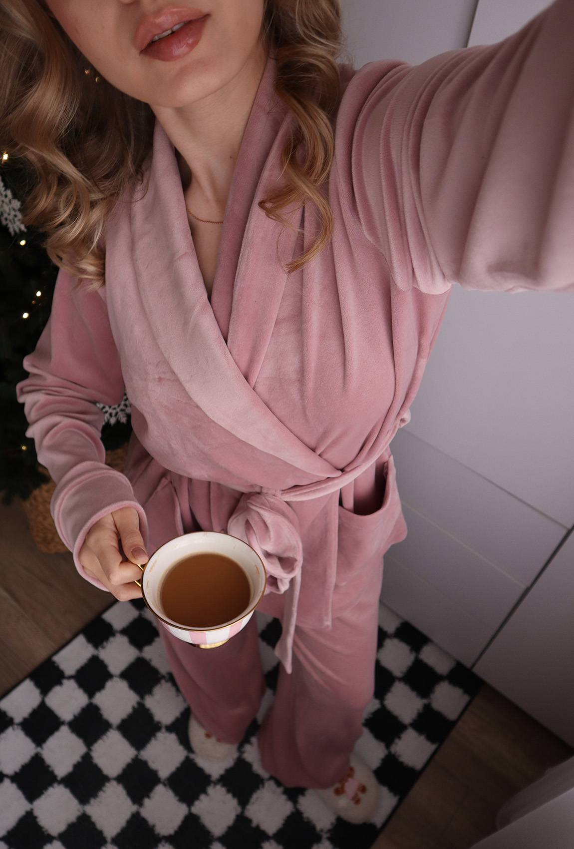 Костюм шаль пудровий. Maritel