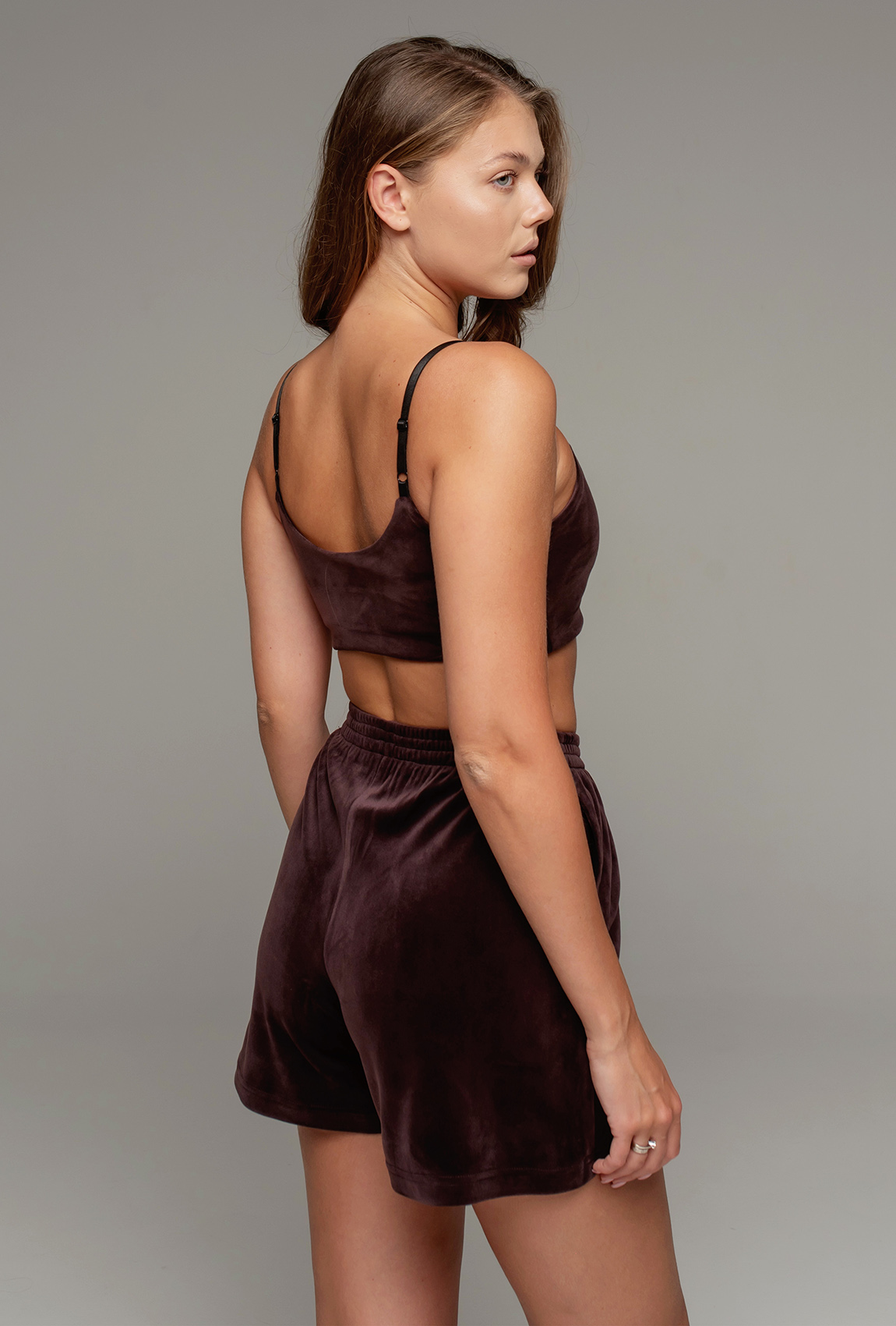 Шоколадні велюрові шорти —  801224. Maritel. Зображення 1