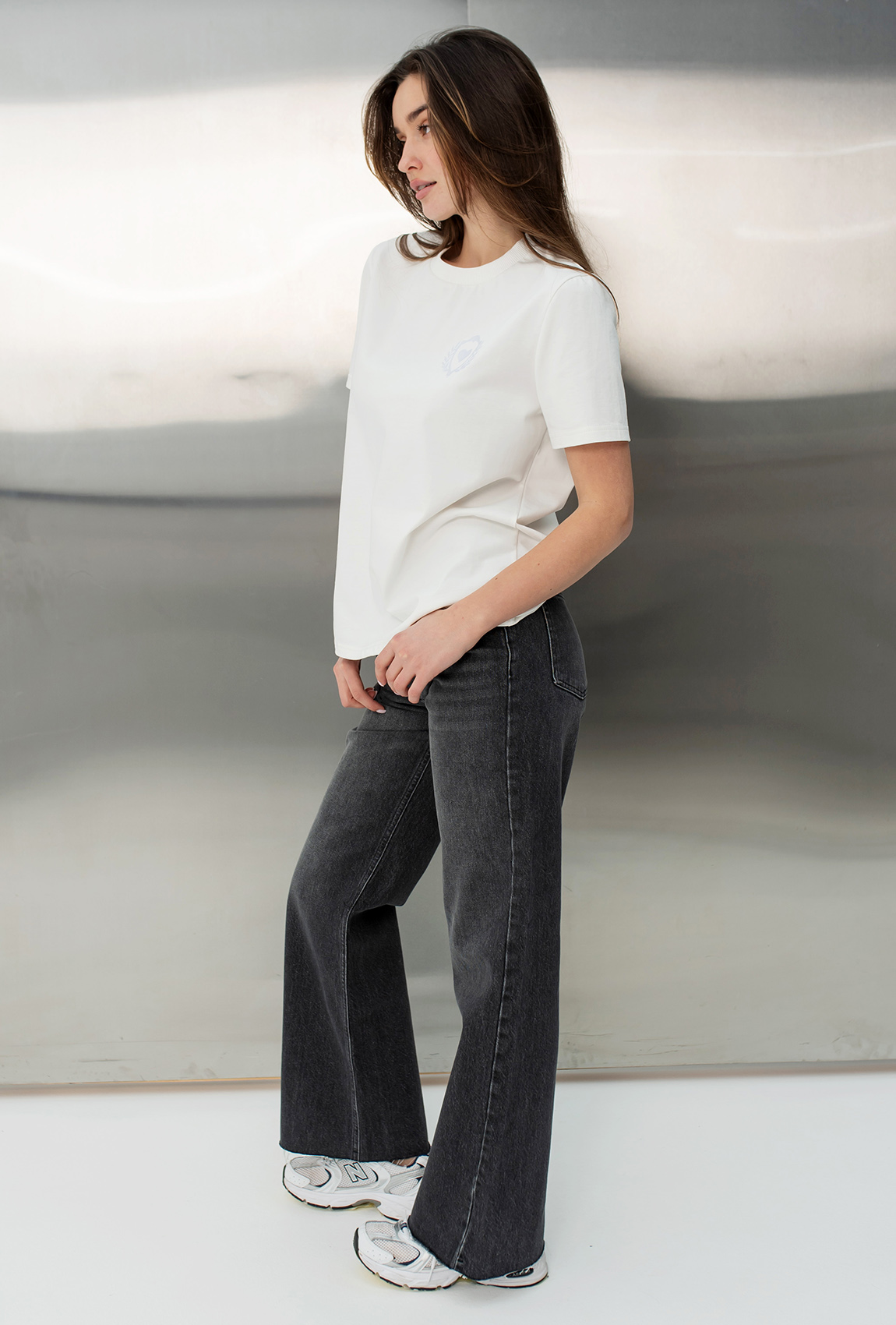 Сірі джинси з необробленим низом —  411416. Maritel. Зображення 1