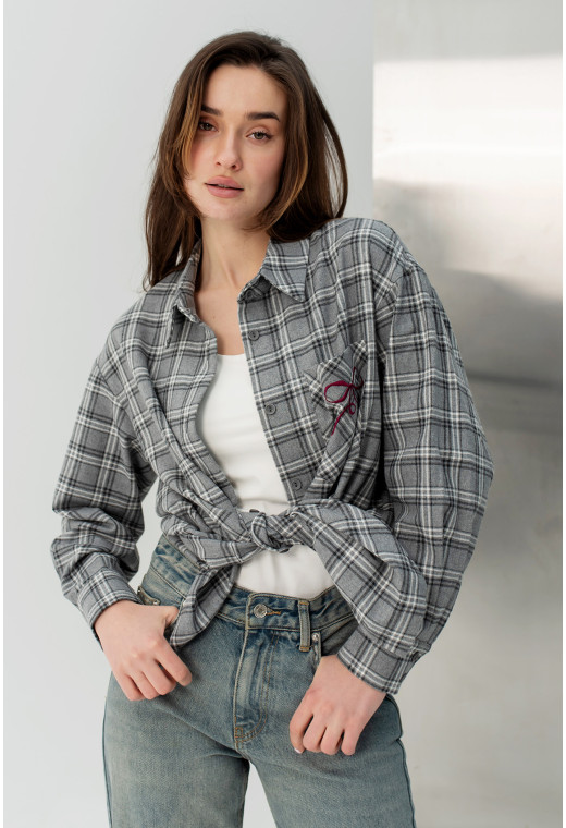 Серая рубашка в клетку с бантом — 218746. Maritel. Изображенние 5 Серая рубашка в клетку с бантом — 218746. Maritel. Изображенние 5