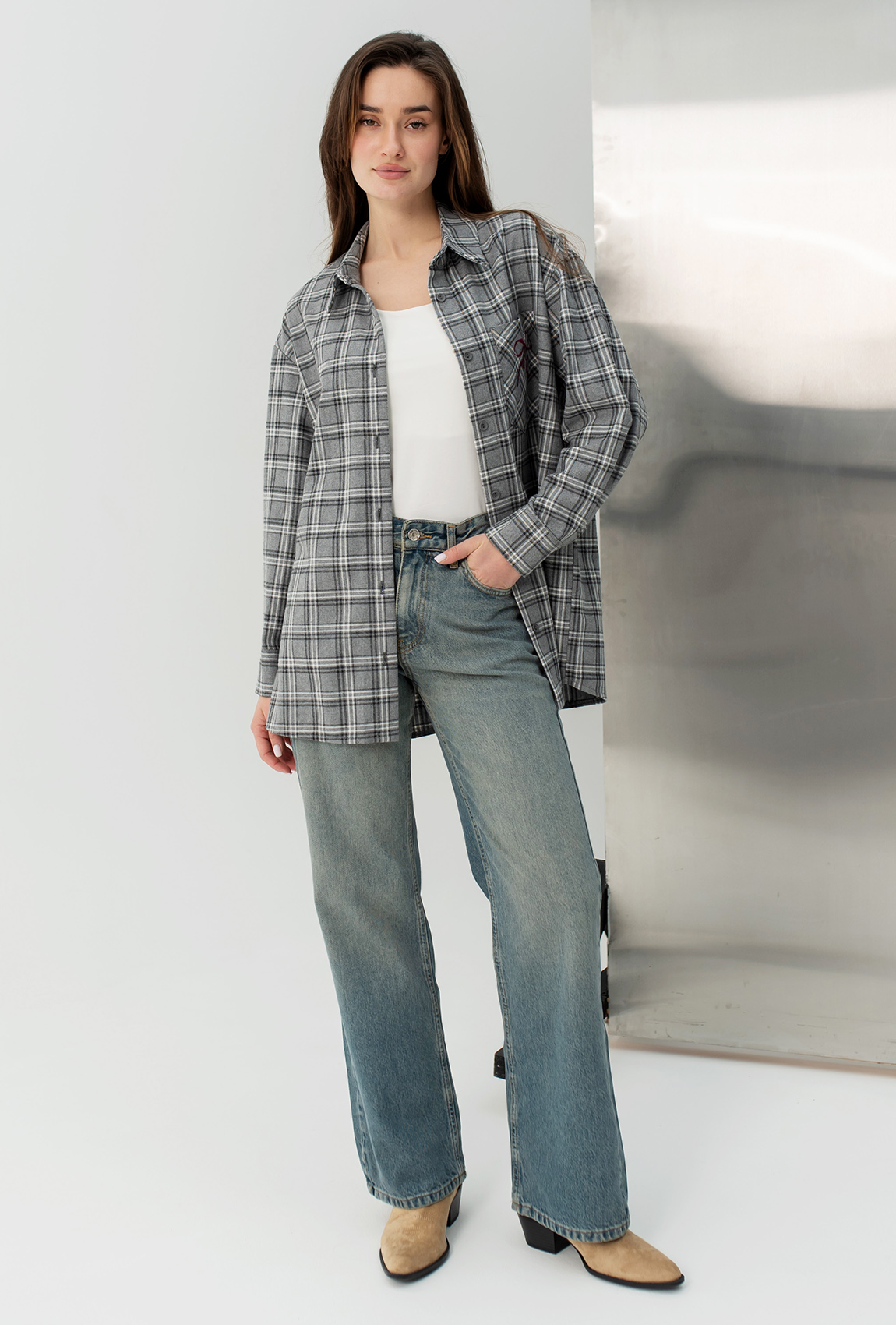 Серая рубашка в клетку с бантом — 218746. Maritel. Изображенние 6 Серая рубашка в клетку с бантом — 218746. Maritel. Изображенние 6