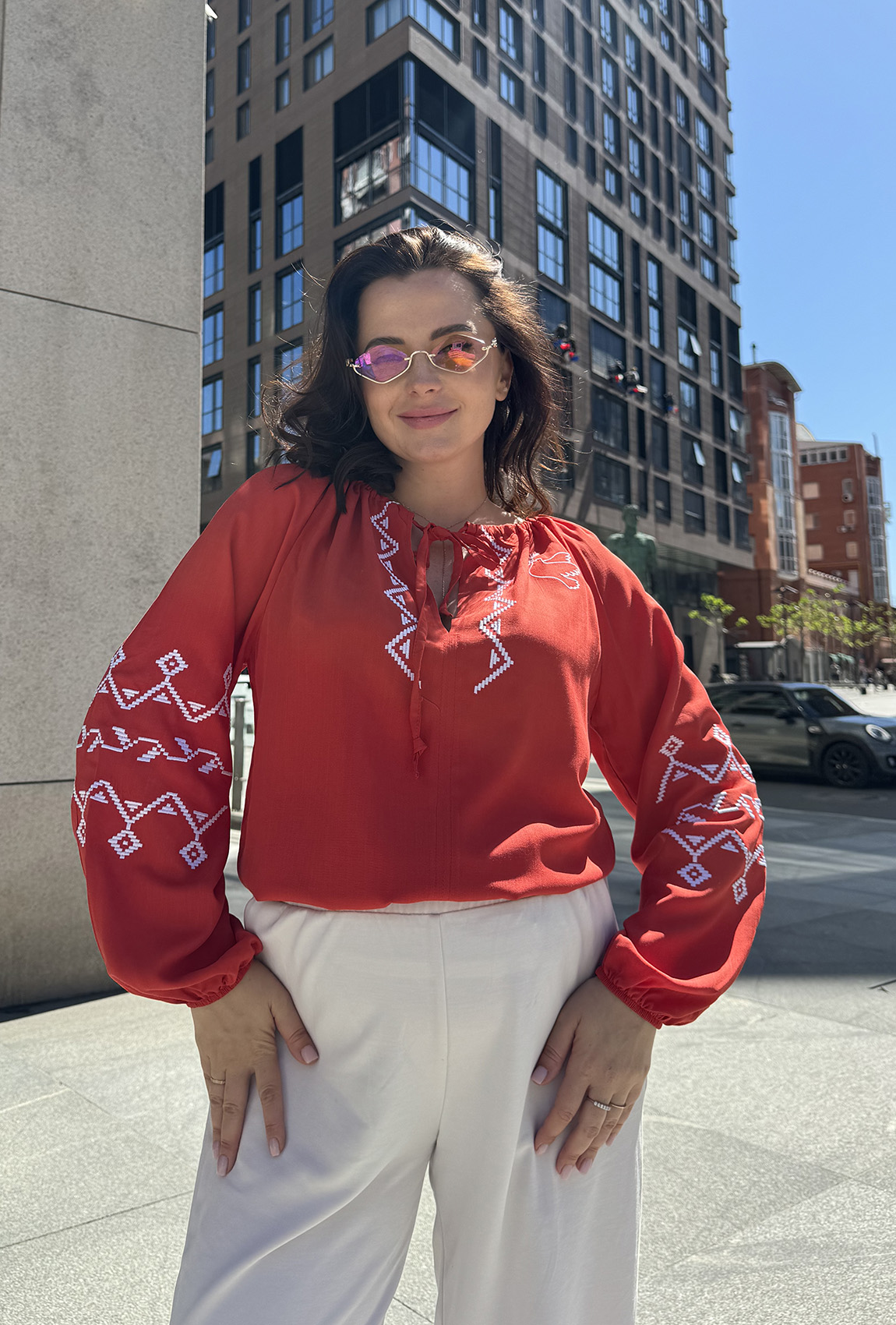 Терракотова вишиванка Україна —  987047. Maritel. Зображення 2