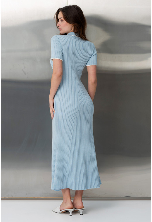 Голубое платье вязка с пуговицами — 343244. Maritel. Изображенние 2 Голубое платье вязка с пуговицами — 343244. Maritel. Изображенние 2