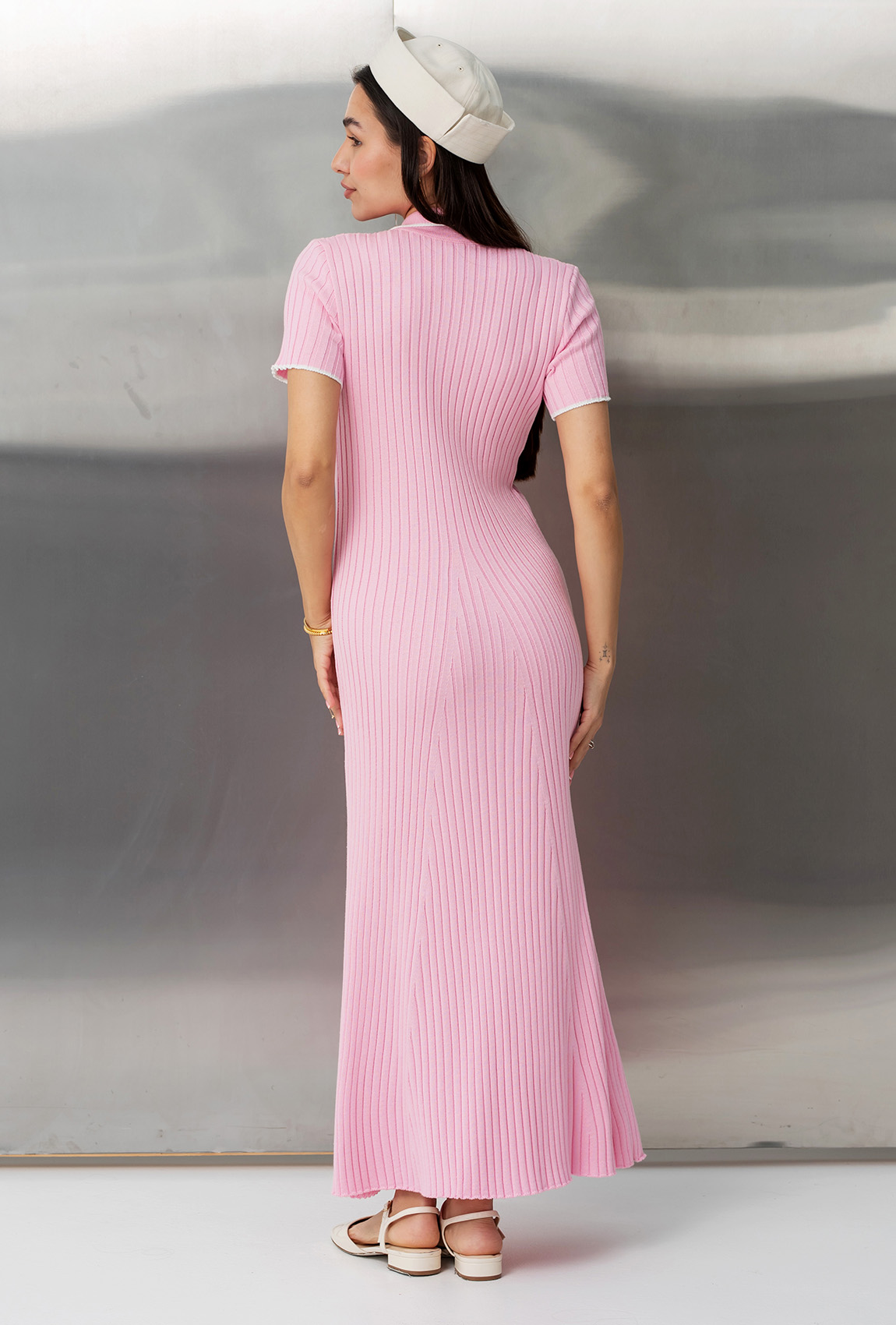 Рожева сукня в'язка з гудзиками —  704832. Maritel. Зображення 2