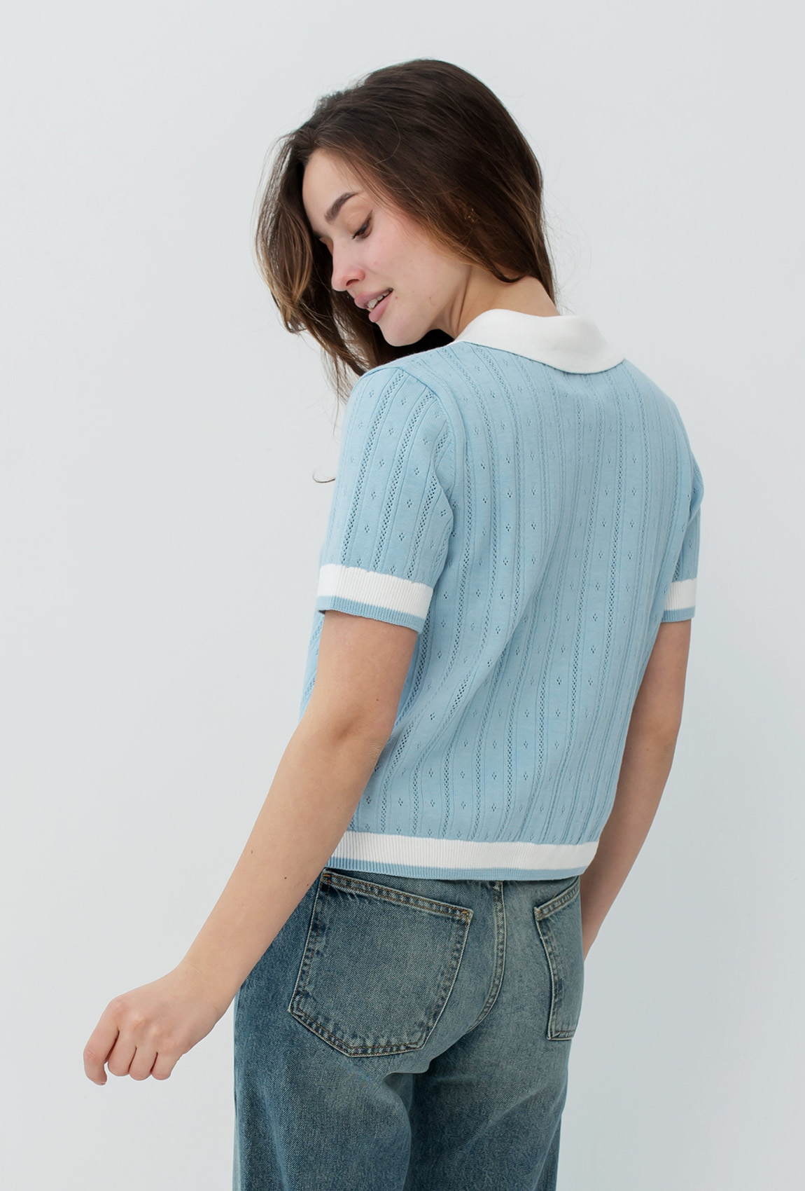 Голубая вязаная кофта поло — 462431. Maritel. Изображенние 1 Голубая вязаная кофта поло — 462431. Maritel. Изображенние 1