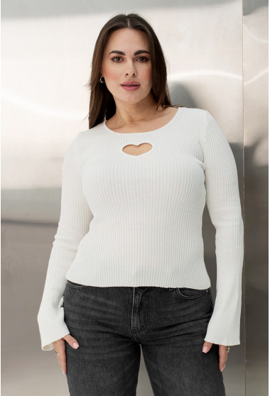 Молочна в'язана кофта з серцем. Maritel. Зображення 8