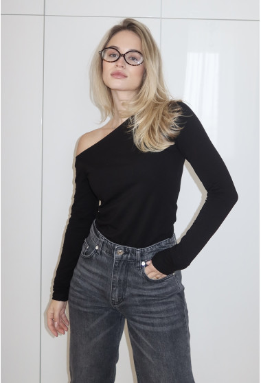 Чорний лонгслів на одне плече. Maritel. Зображення 6 Чорний лонгслів на одне плече. Maritel. Зображення 6