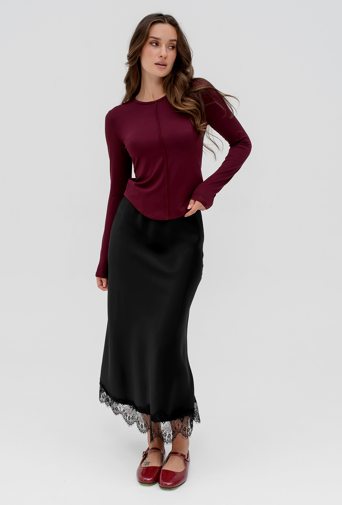 Вишневый вискозный лонгслив —  363910. Maritel. Изображенние 5