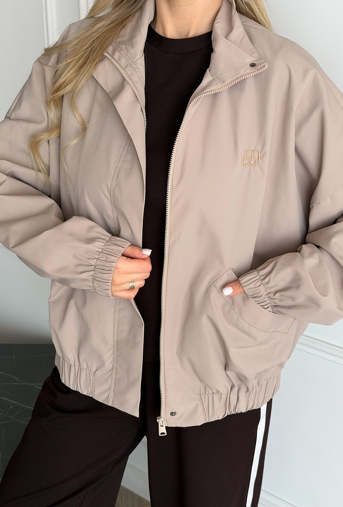 Вітровка бежева. Maritel. Зображення 4