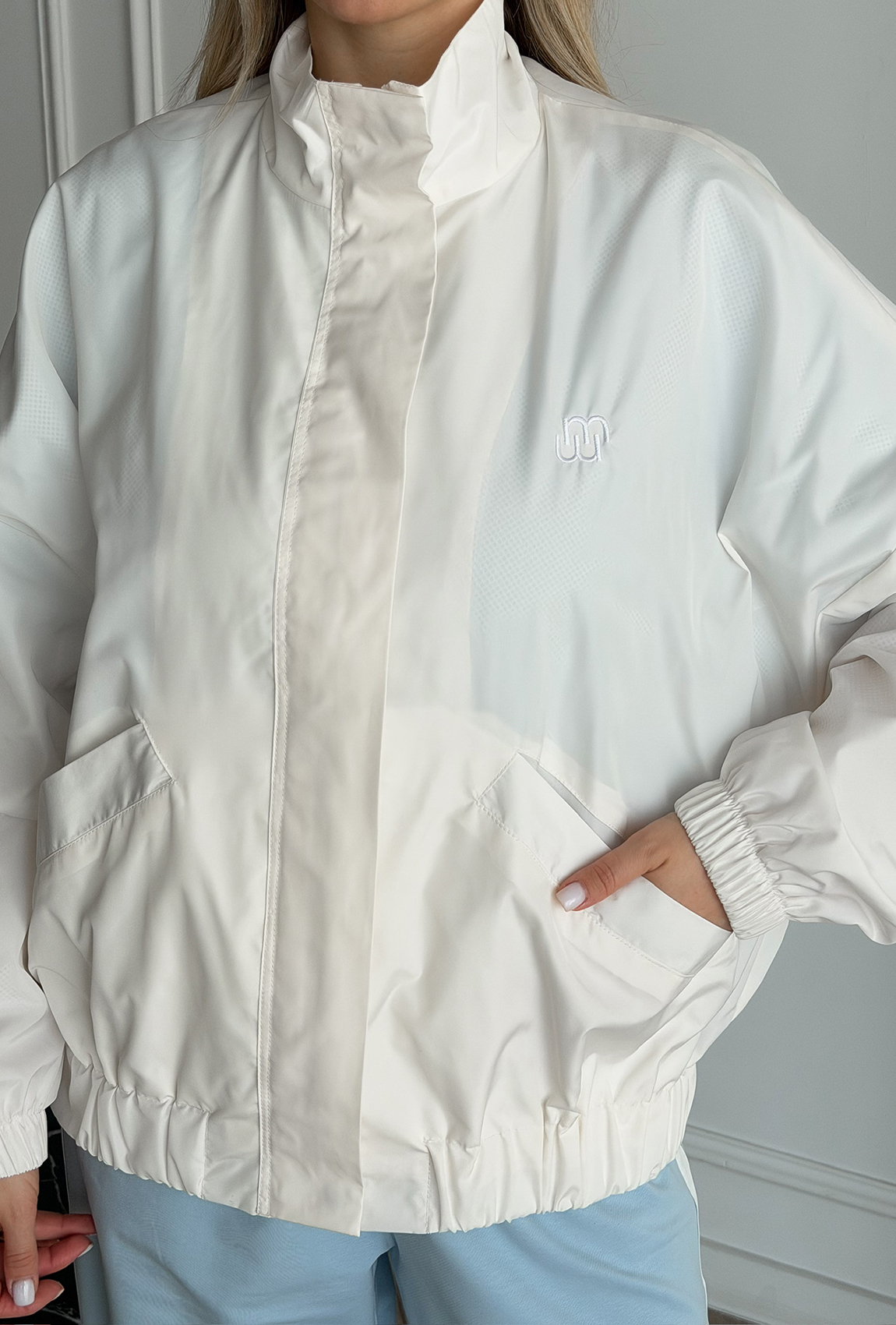 Вітровка молочна. Maritel. Зображення 3