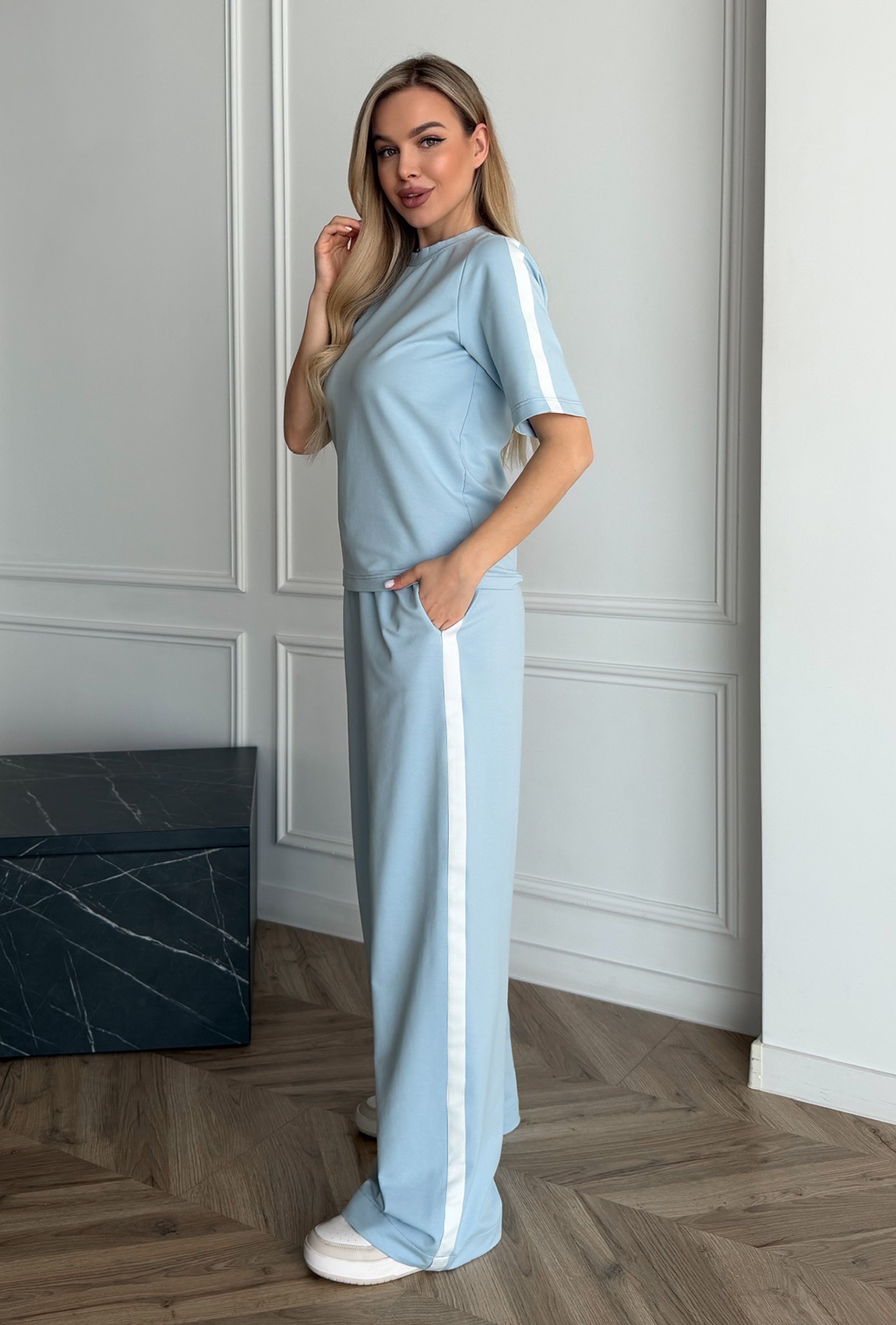 Костюм с лампасами голубой. Maritel. Изображенние 1