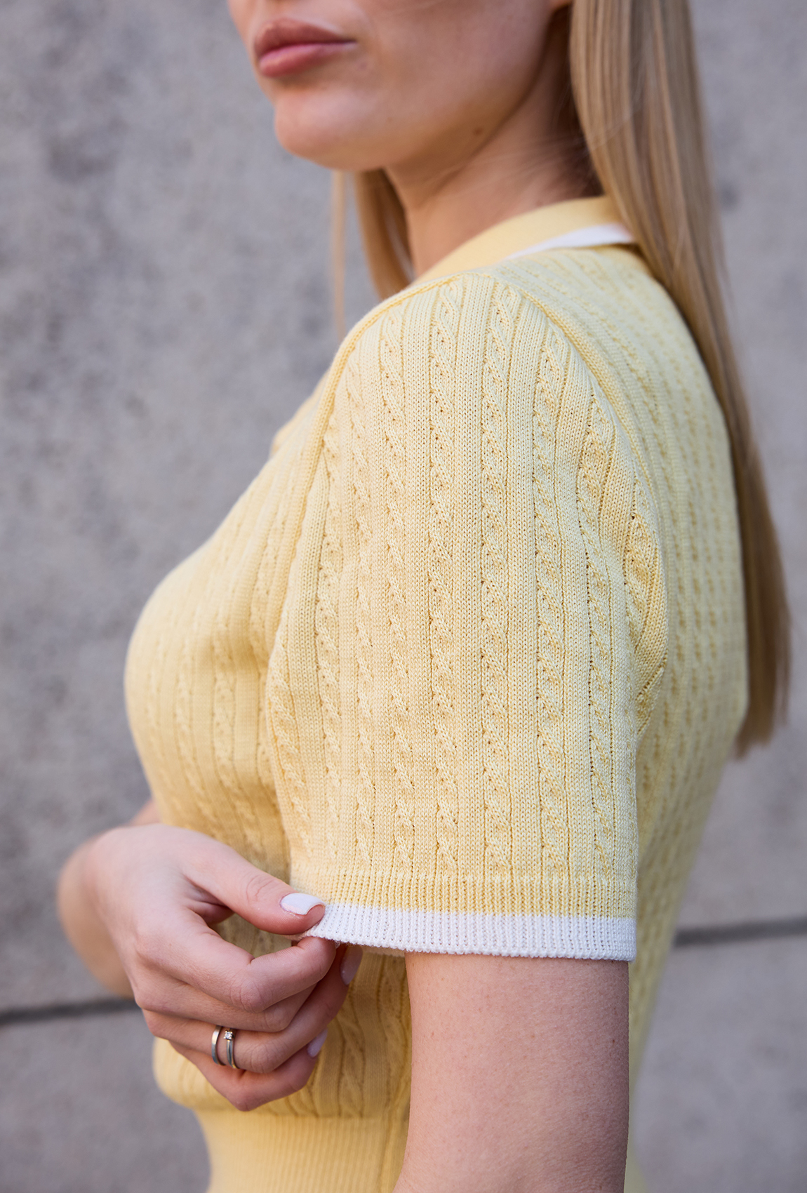 Платье вязка поло косы желтое. Maritel. Изображенние 5 Платье вязка поло косы желтое. Maritel. Изображенние 5