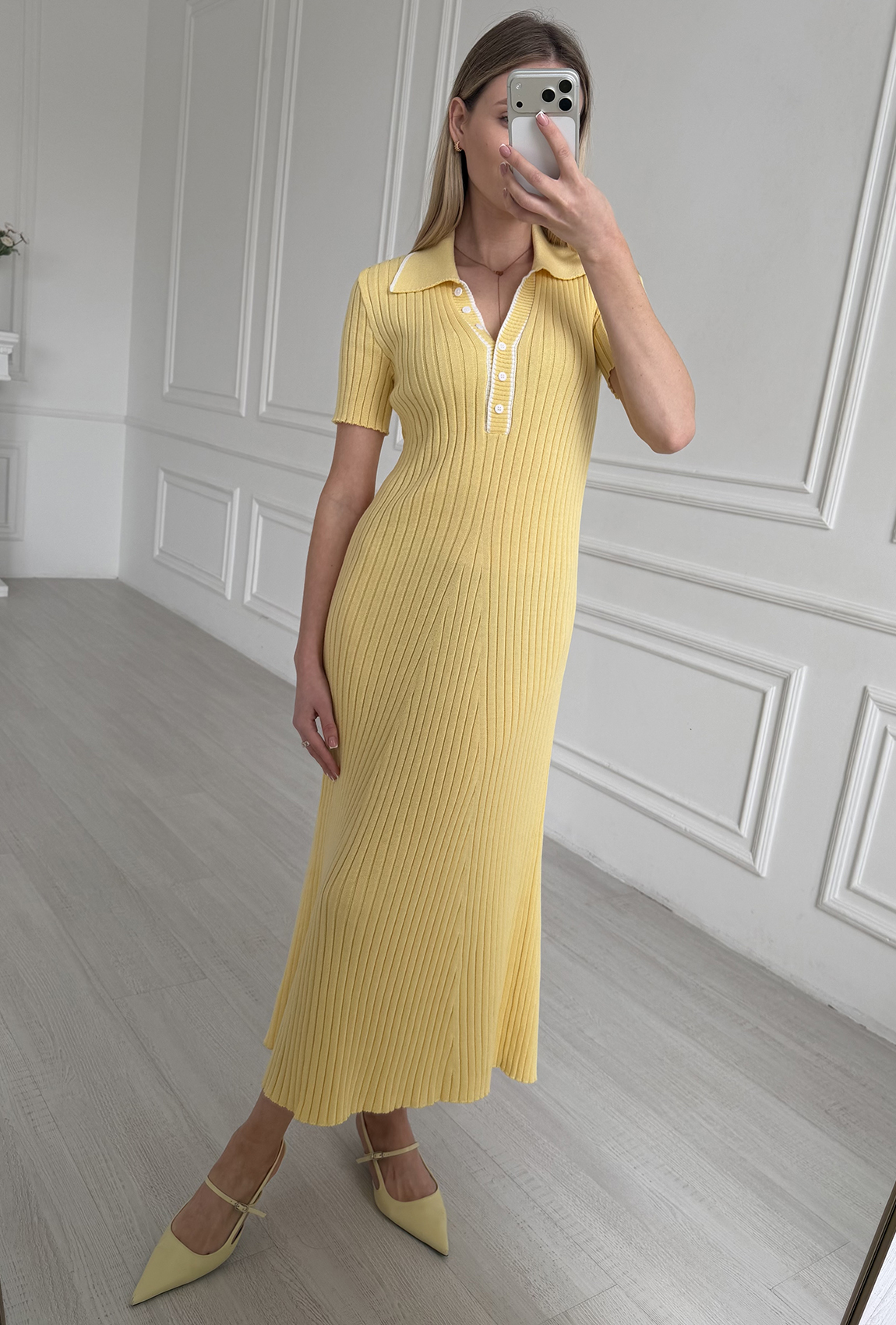 Платье вязка с пуговицами лимон. Maritel