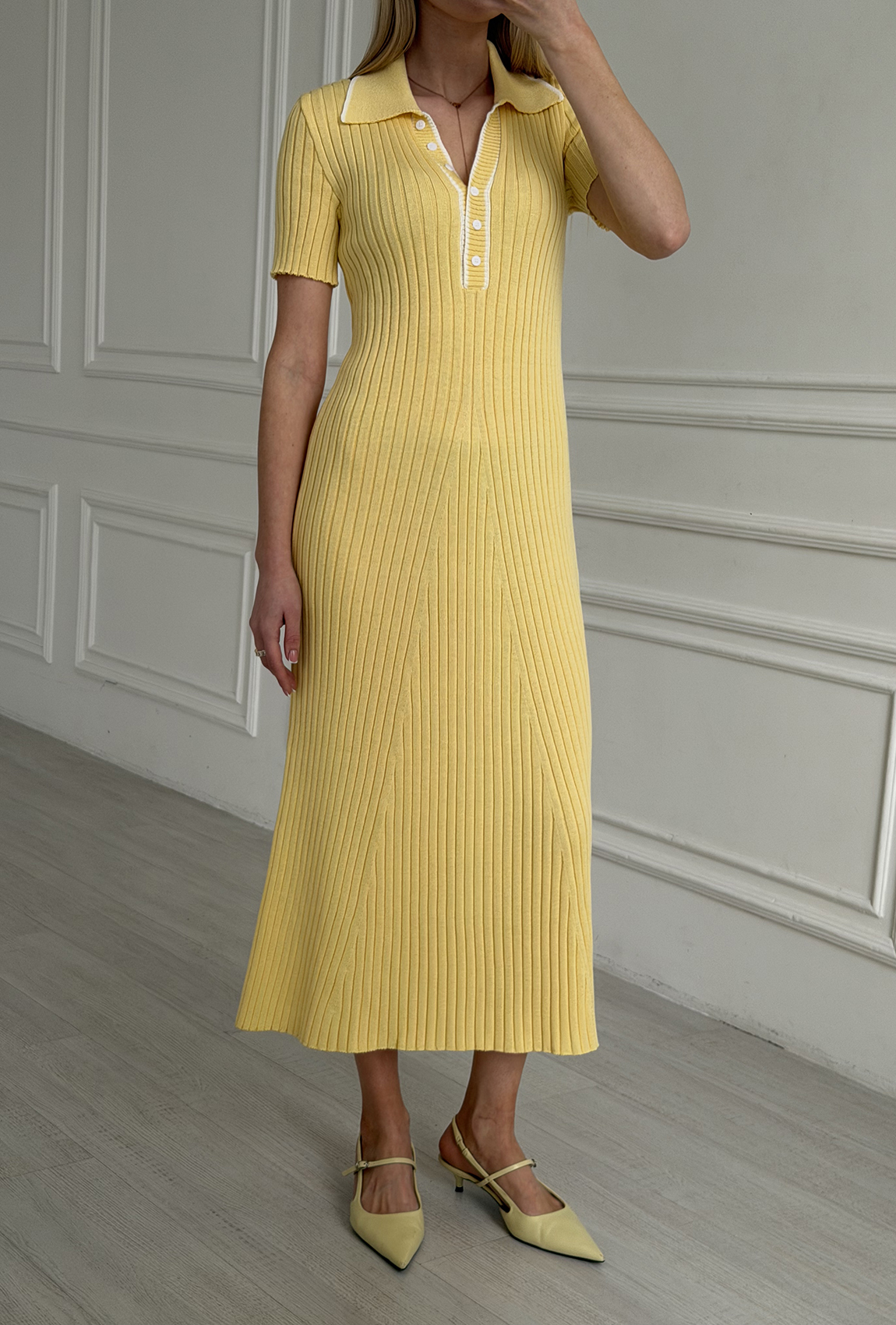 Платье вязка с пуговицами лимон. Maritel. Изображенние 2