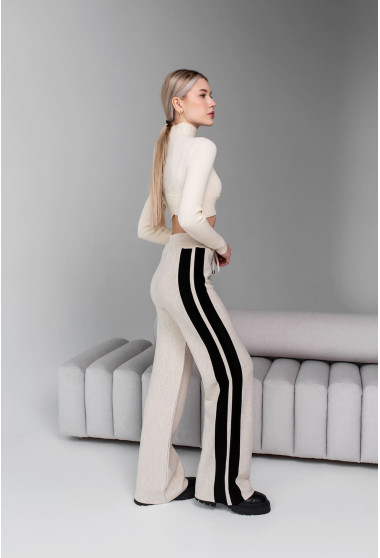 Бежевые брюки с лампасами. Maritel. Изображенние 7 Бежевые брюки с лампасами. Maritel. Изображенние 7