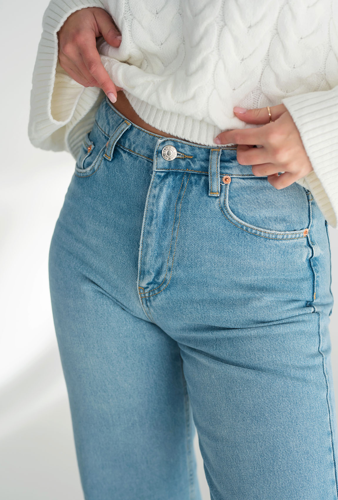 Блакитні джинси  —  126236. Maritel. Зображення 2