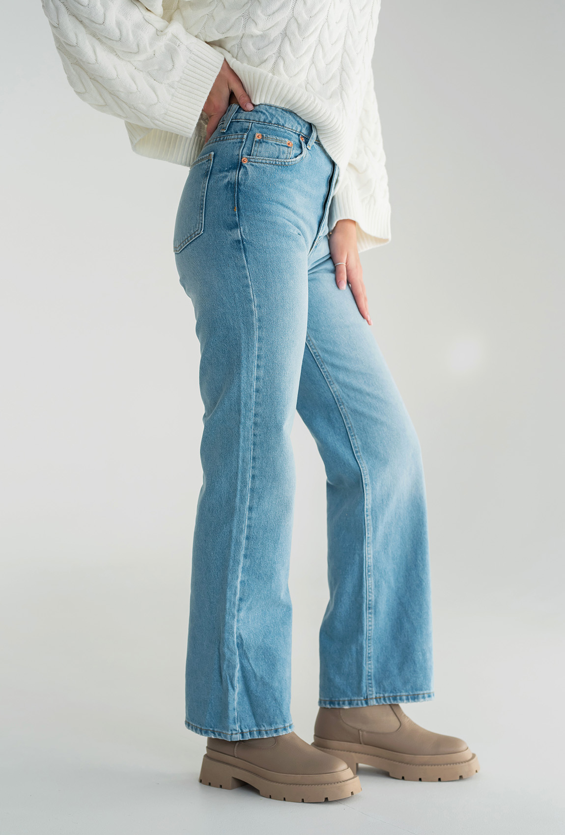 Блакитні джинси  —  126236. Maritel. Зображення 1