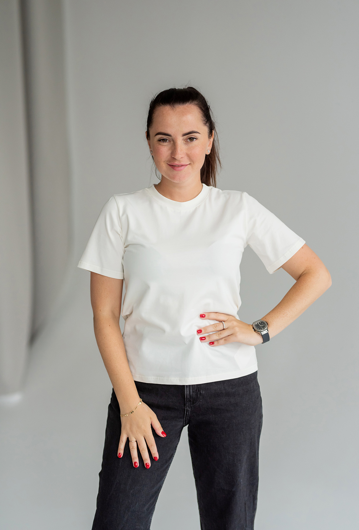 Белая классическая футболка —  194506. Maritel