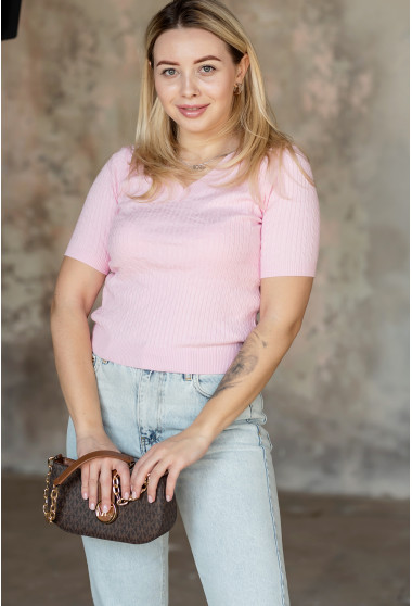 Розовая футболка вязка косичка V вырез. Maritel. Изображенние 3