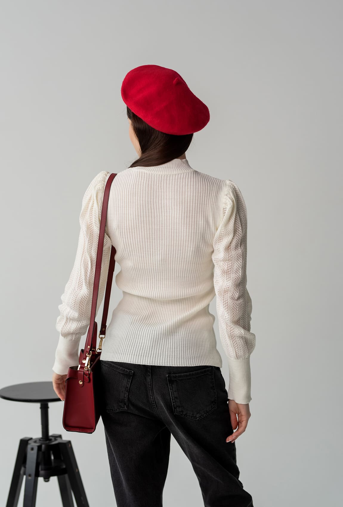 Гольф з ажурниим рукавом молочного кольору —  418655. Maritel. Зображення 1