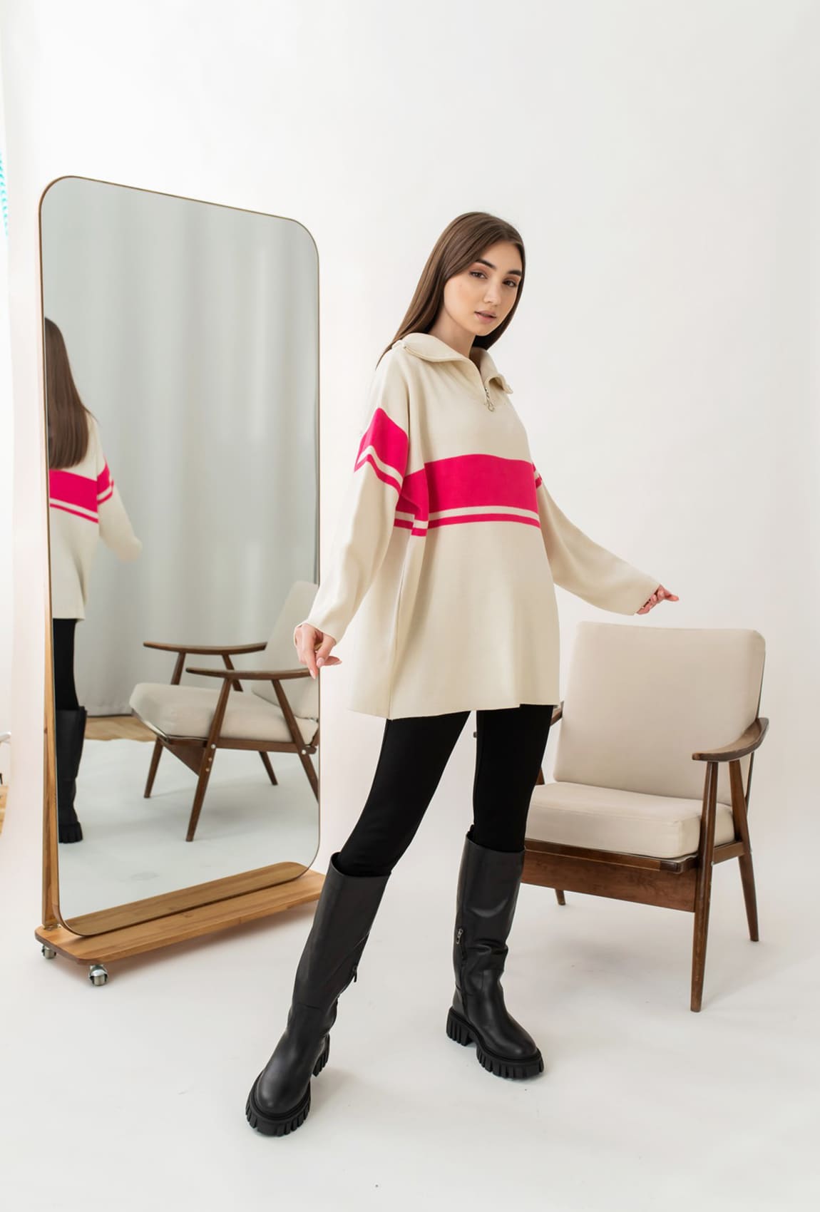 Рожева кофта під горло на блискавці —  610347. Maritel