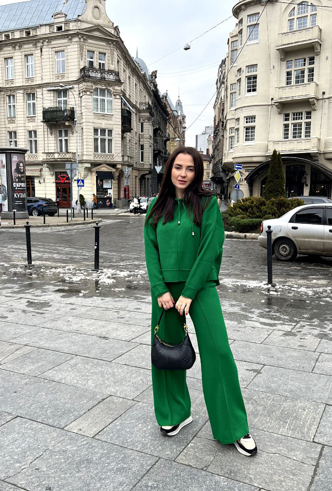 Зелений костюм відстрочка з капюшоном —  316254. Maritel