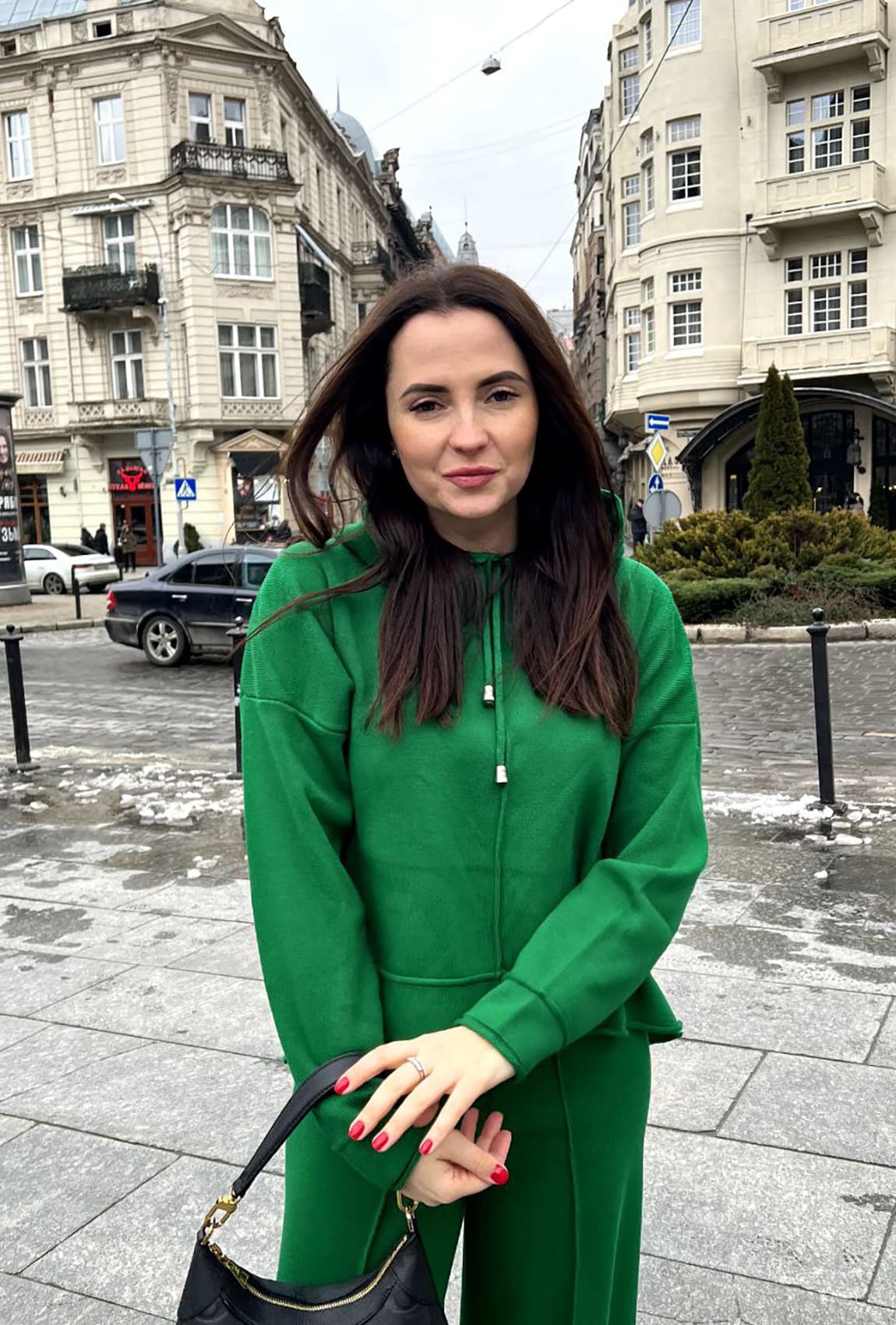 Зелений костюм відстрочка з капюшоном —  316254. Maritel. Зображення 2