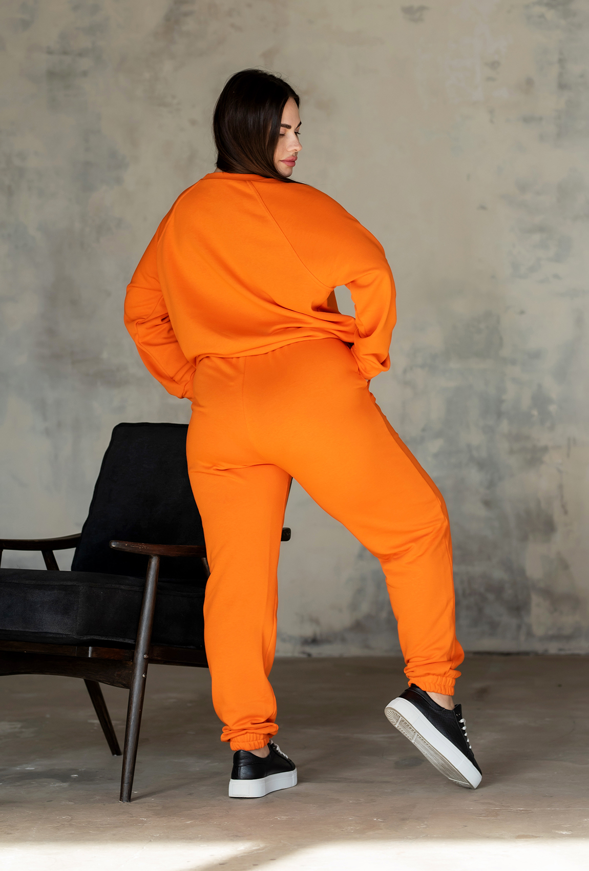Помаранчевий спортивний костюм з відстрочкою — 231944. Maritel. Зображення 1 Помаранчевий спортивний костюм з відстрочкою — 231944. Maritel. Зображення 1