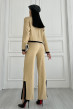 Бежевый брючный костюм с разрезом. Maritel. Изображенние 1 Бежевый брючный костюм с разрезом. Maritel. Изображенние 1