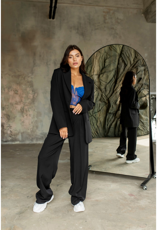 Класичний чорний костюм — 123375. Maritel. Зображення 3 Класичний чорний костюм — 123375. Maritel. Зображення 3