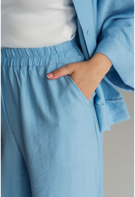 Голубой брючный костюм с летним жакетом — 315735. Maritel. Изображенние 1 Голубой брючный костюм с летним жакетом — 315735. Maritel. Изображенние 1