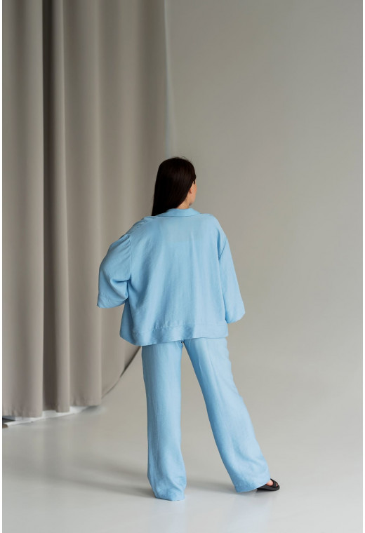 Голубой брючный костюм с летним жакетом — 315735. Maritel. Изображенние 2 Голубой брючный костюм с летним жакетом — 315735. Maritel. Изображенние 2